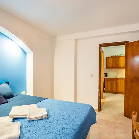 Barbarossa Aparthotel 3*